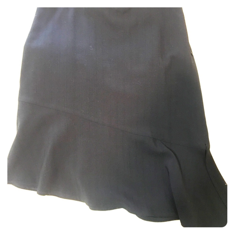 Milly slant skirt in good condition